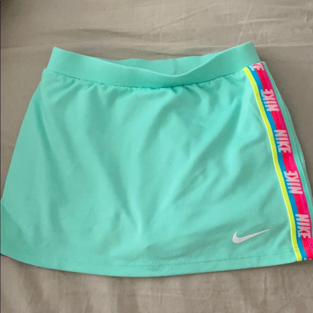 nike girls skort